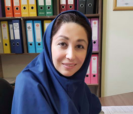 مریم ملک گودرزی نماینده بیمه کارآفرین